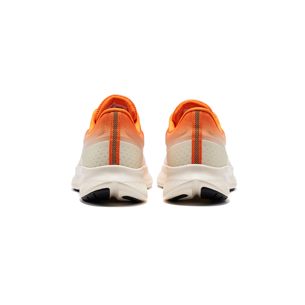 Saucony Vessel