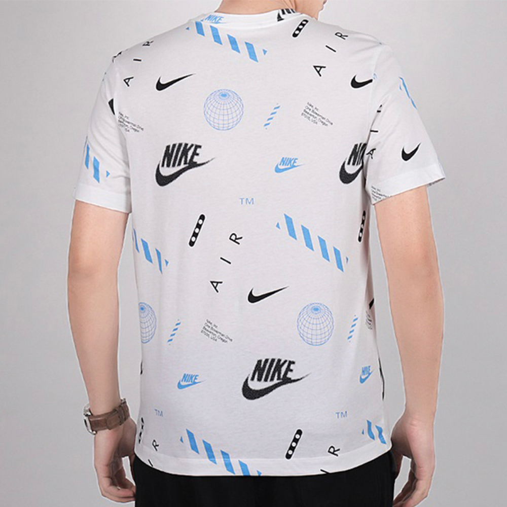 Nike Logo T