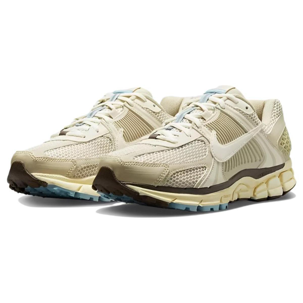Nike Air Zoom Vomero 5