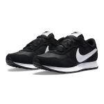 Nike MD Valiant