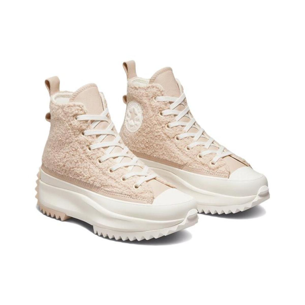 Converse Run Star Hike