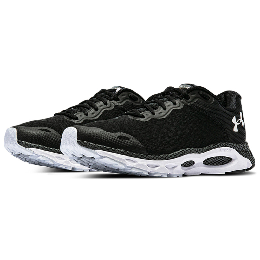 Under Armour Infinite 3 CN