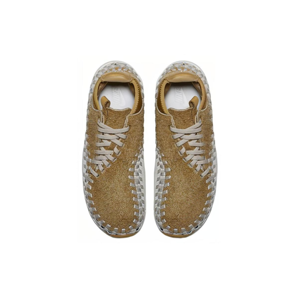 Nike Air Footscape woven Chukka Flat Gold