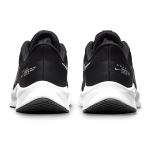 Nike Quest 4