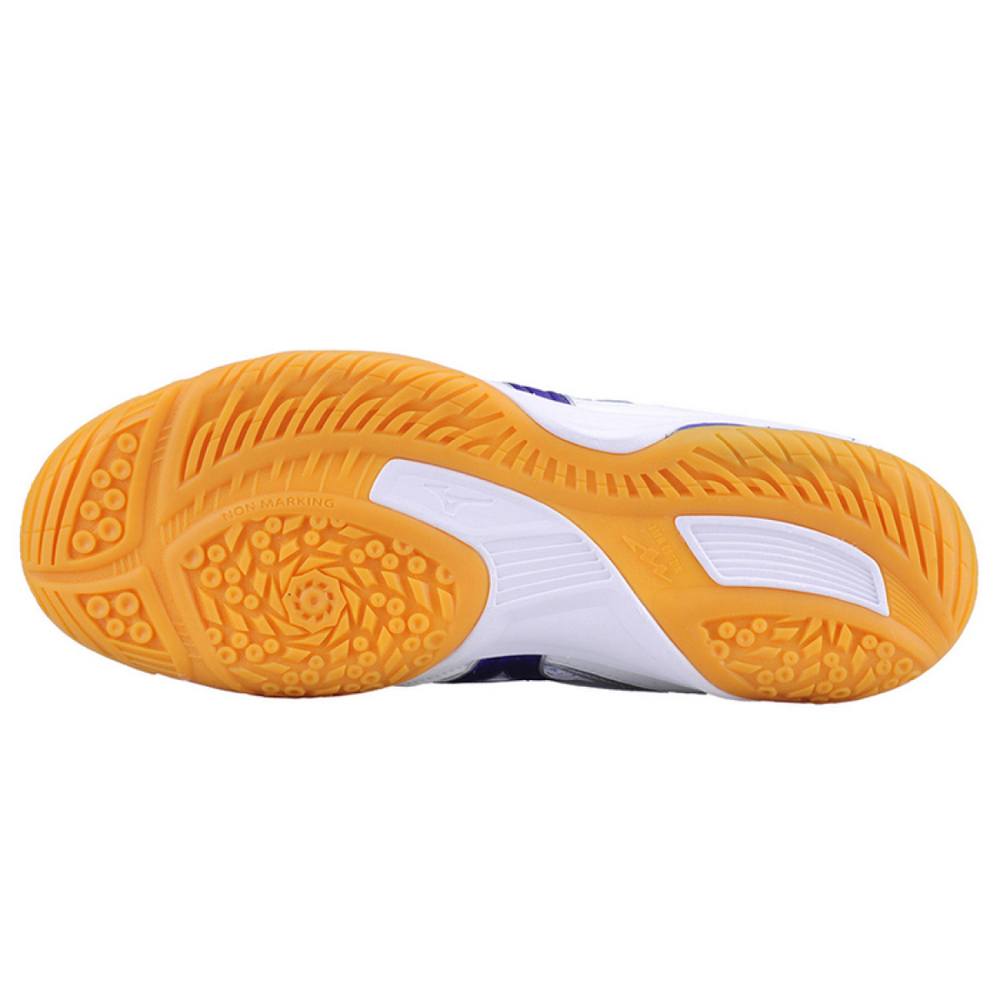 Mizuno Wave Drive 8