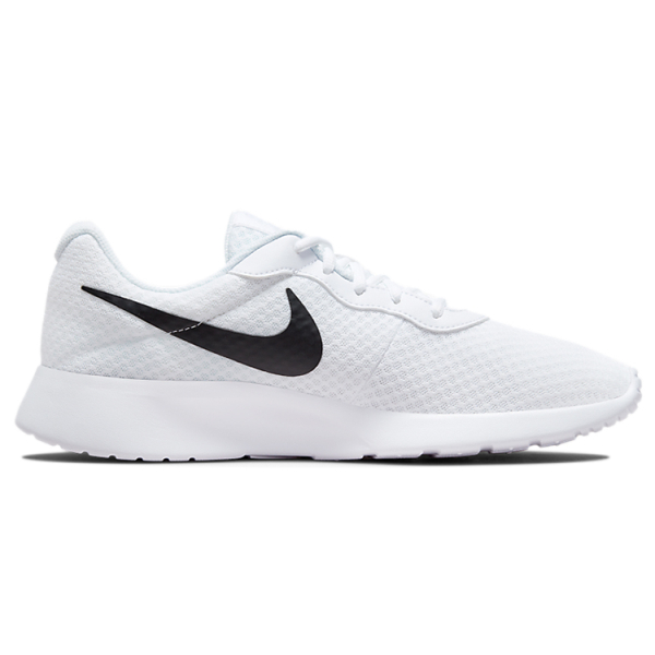 Nike Tanjun