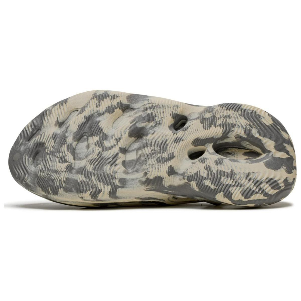 Adidas originals Yeezy Foam Runner "MXT Moon Grey"