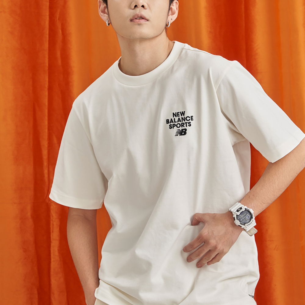New Balance logo T