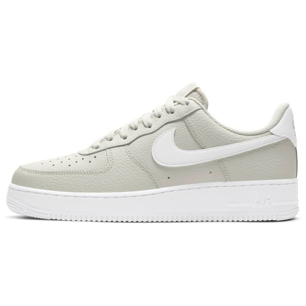 Nike Air Force 1 '07