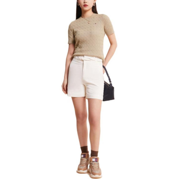 Tommy Hilfiger T