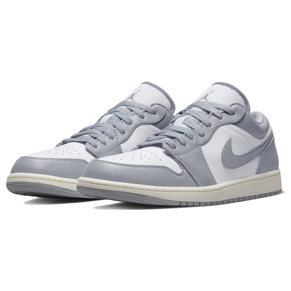 Jordan Air Jordan 1 stealth and white dior