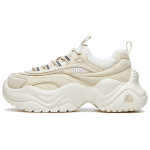 FILA FUSION Ray 1 Pose Ray