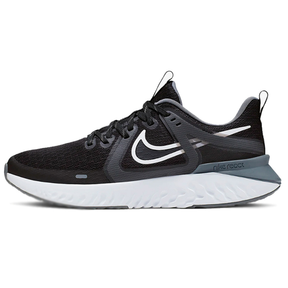Nike Legend React 2