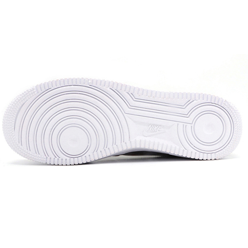 【 】 Nike Air Force 1