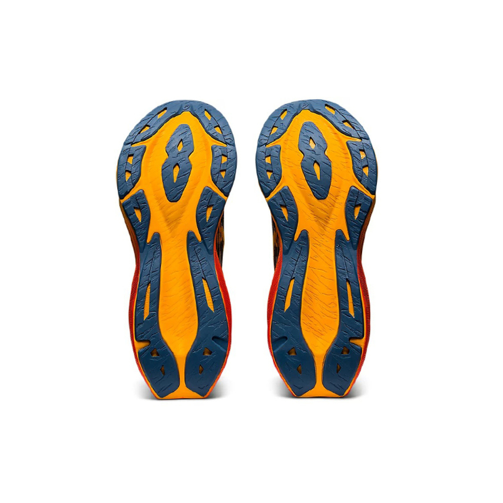 Asics Novablast 3