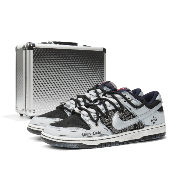 【 】 Nike Dunk Low