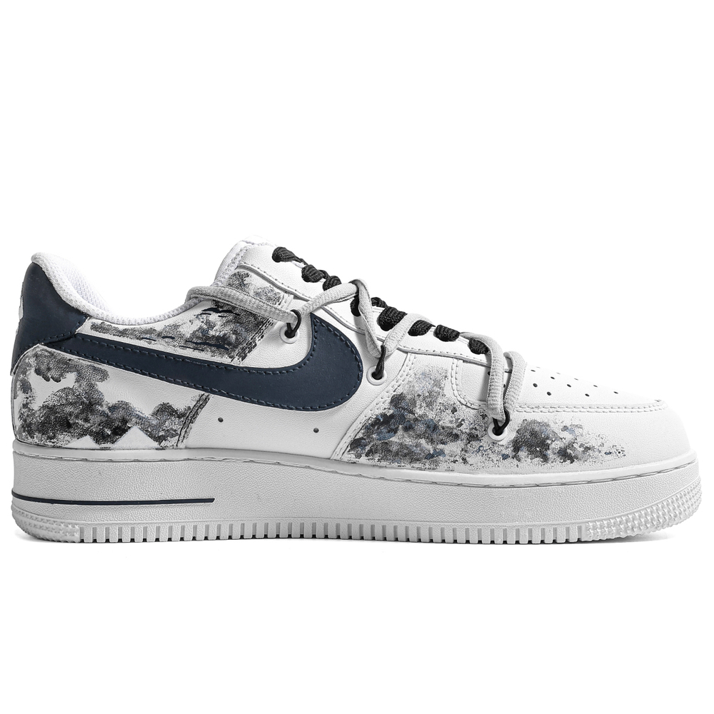【 】 Nike Air Force 1