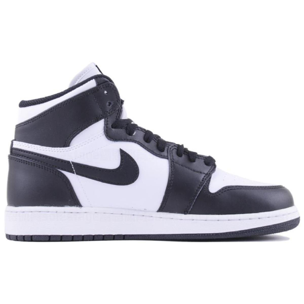 Jordan Air Jordan 1 Retro Black White 2014