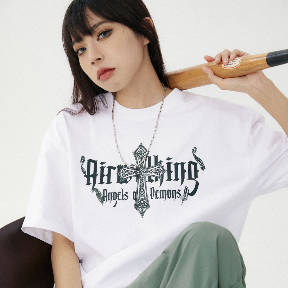 Airwalk T