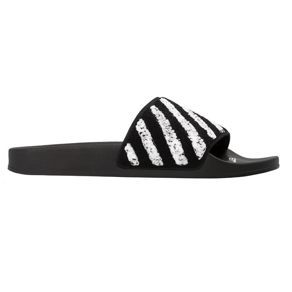 OFF-WHITE