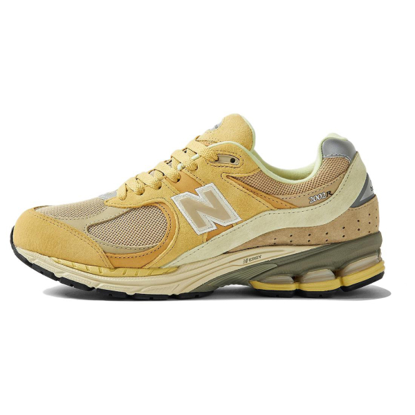 AURALEE x New Balance NB 2002R