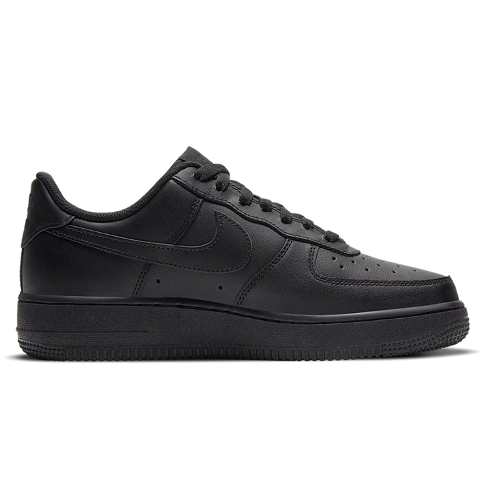 Nike Air Force 1 triple black