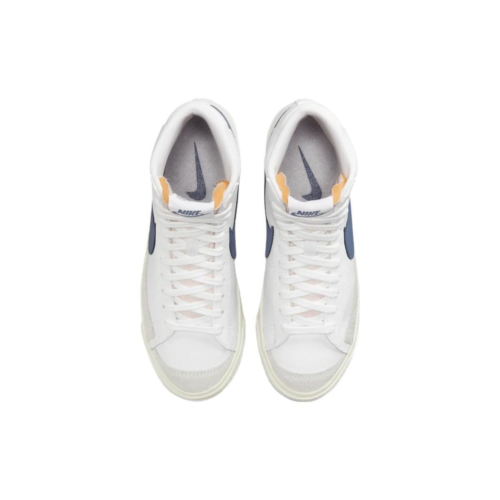 Nike Blazer