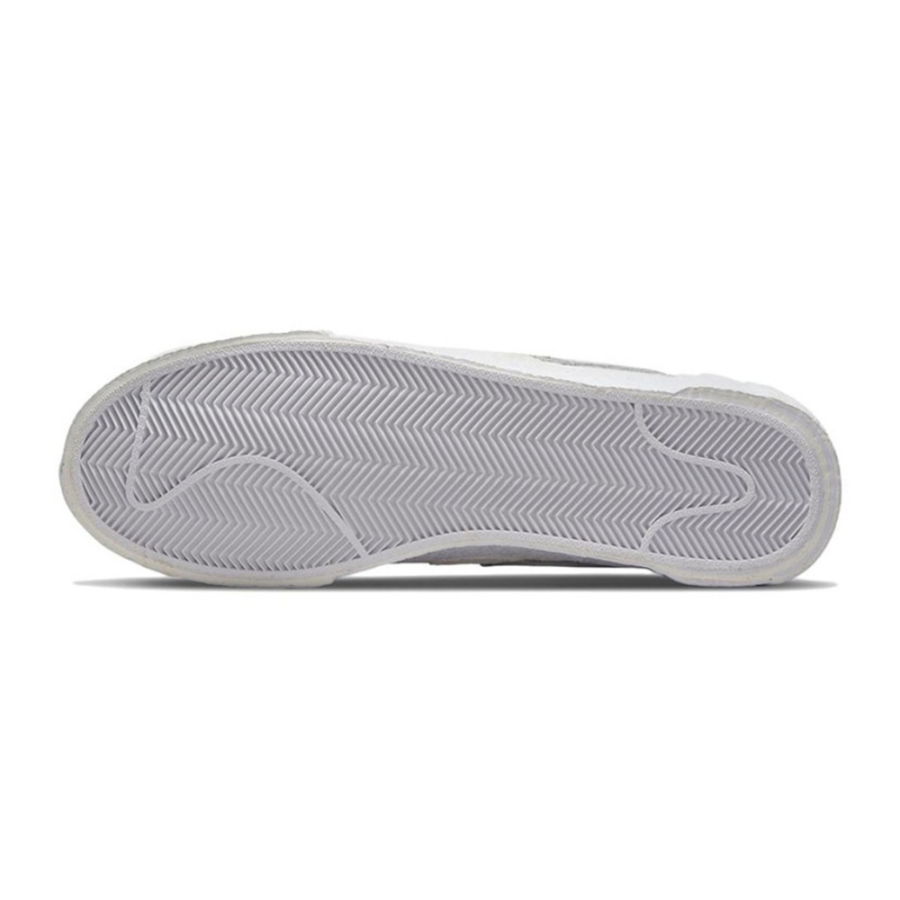 【 】 Sacai x Nike Blazer