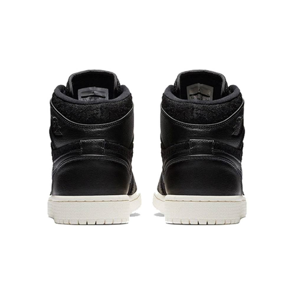 Jordan Air Jordan 1 Retro High Black Sail