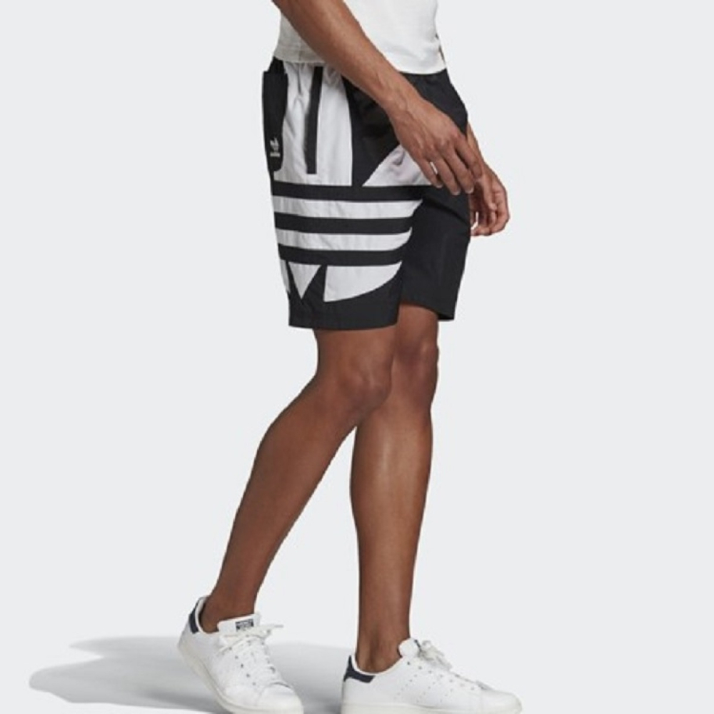Adidas originals Logo