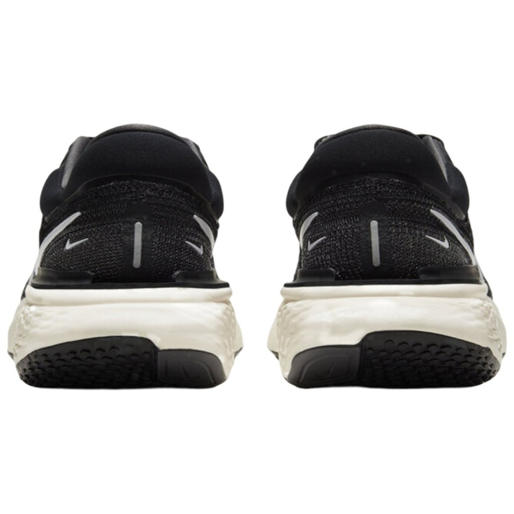 Nike Invincible Run 1 Flyknit