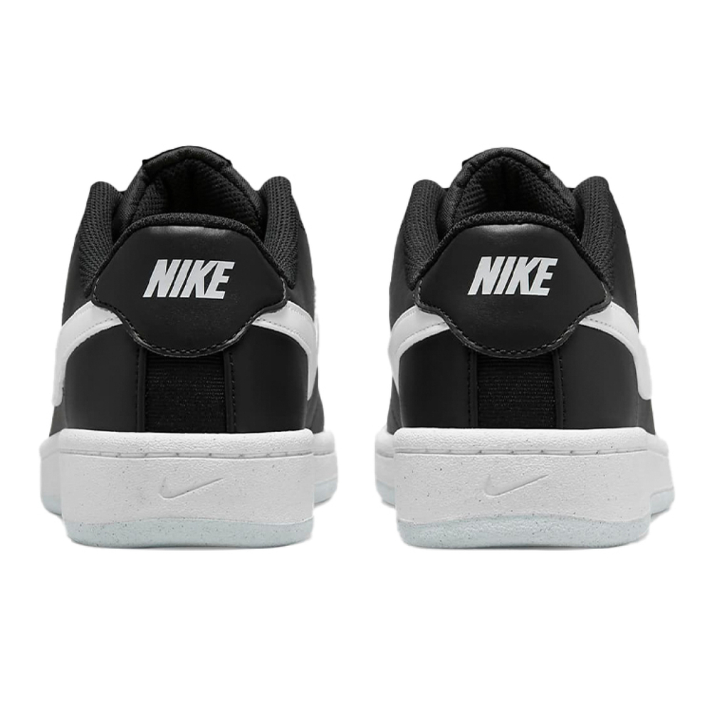 Nike Court Royale