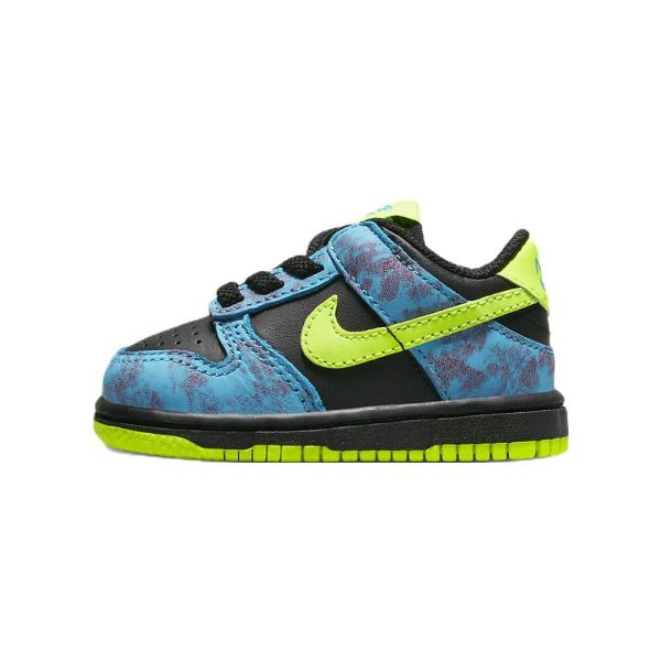 Nike Dunk SE TD