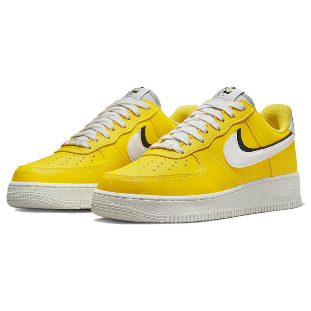 Nike Air Force 1 "82"