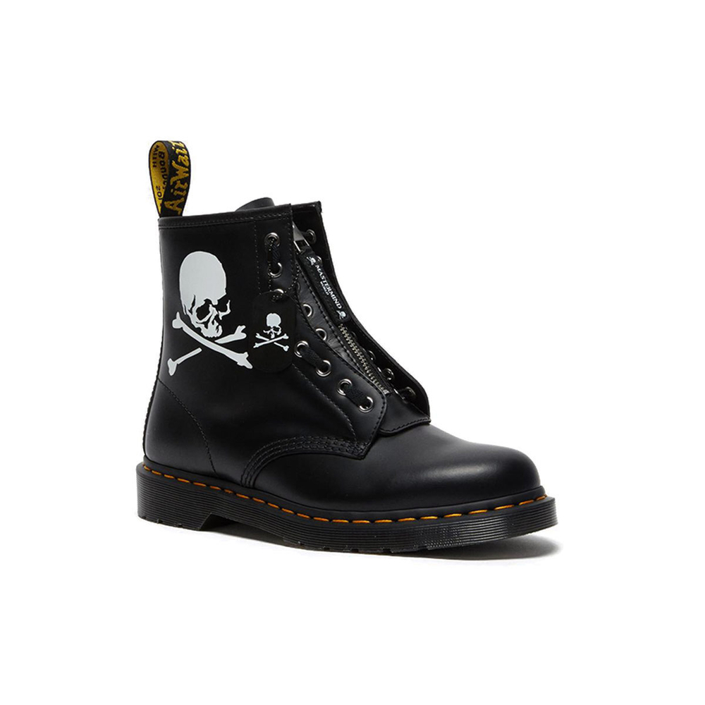 MASTERMIND WORLD x Dr.Martens 1460