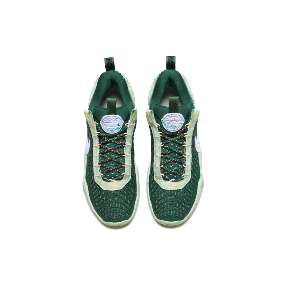 Nike Cosmic Unity 1