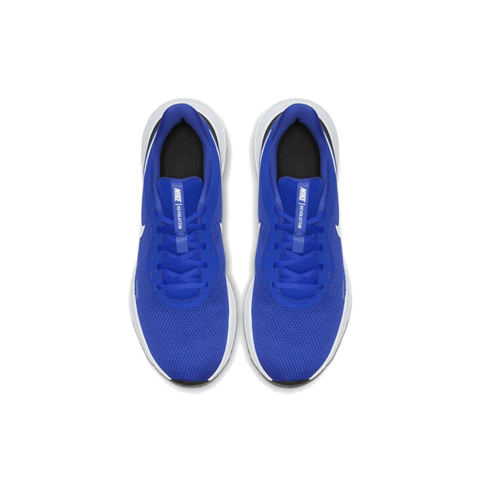 Nike REVOLUTION 6