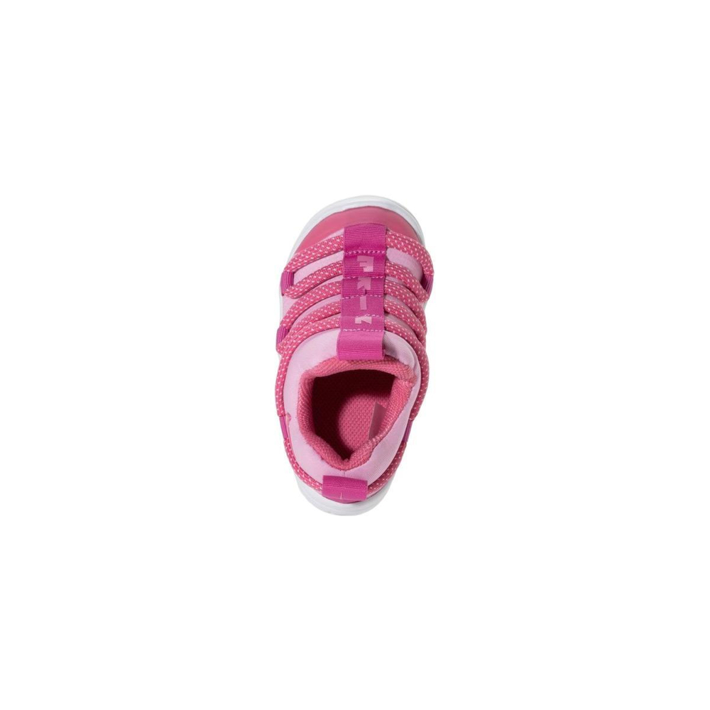 Nike Novice