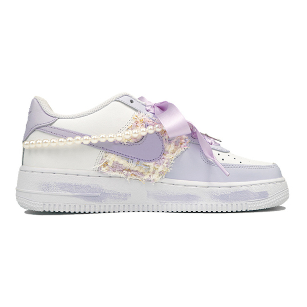 【 】 Nike Air Force 1 LE GS