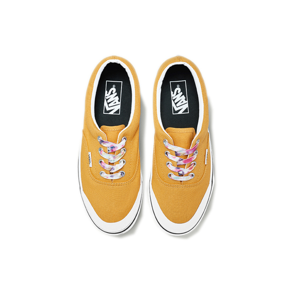 Vans Era