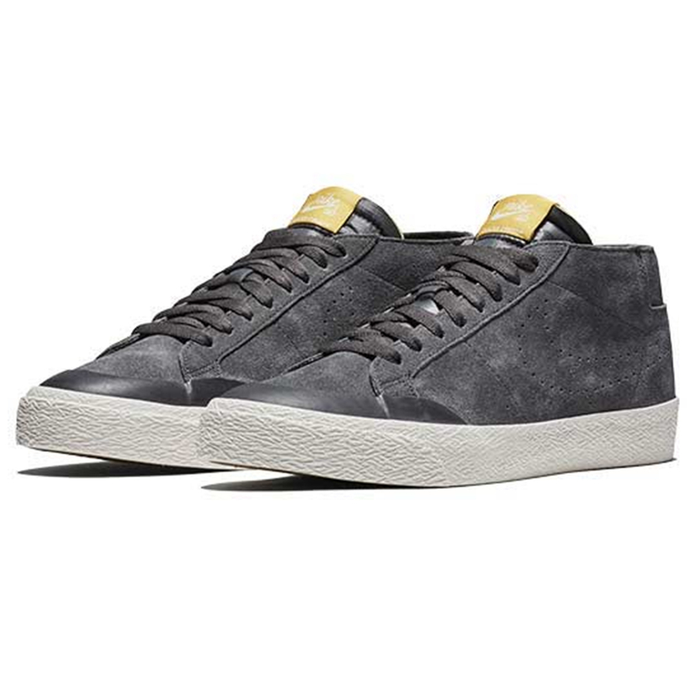 Nike Blazer SB Zoom Chukka XT