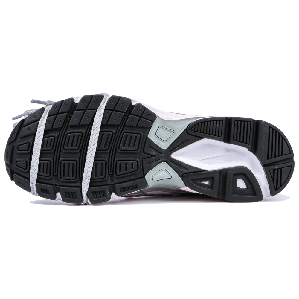 【 】 Nike Initiator