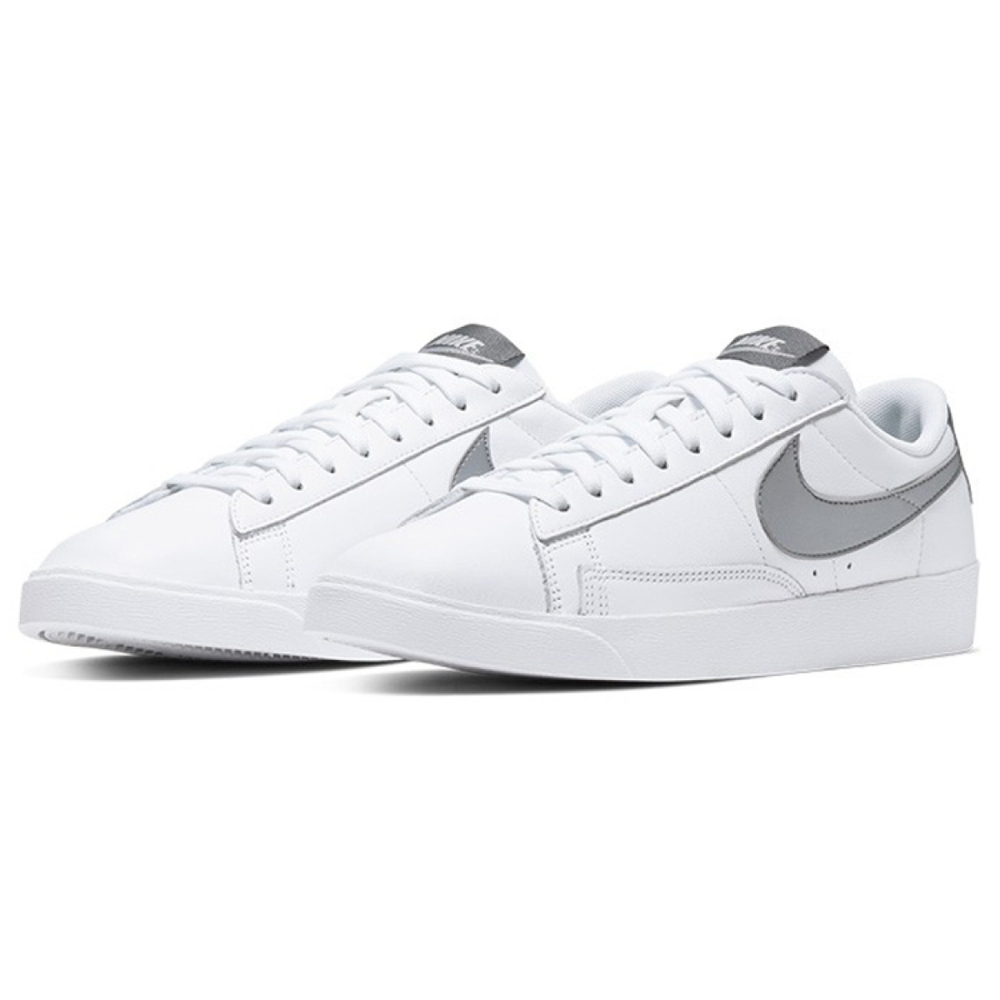 Nike Blazer LE
