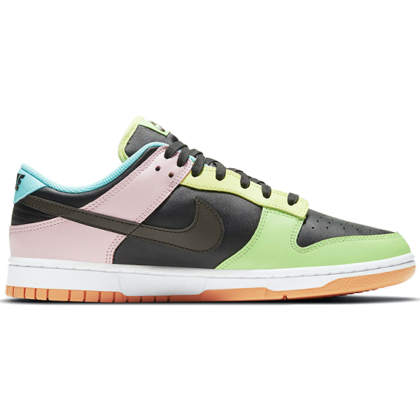 Nike Dunk SE "Free 99"