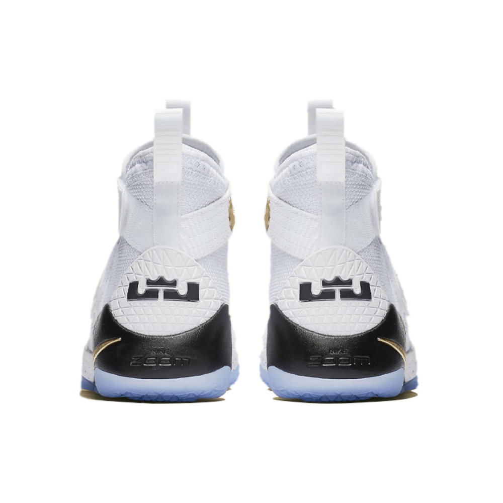 Nike zoom soldier 11 LeBron Court General 11