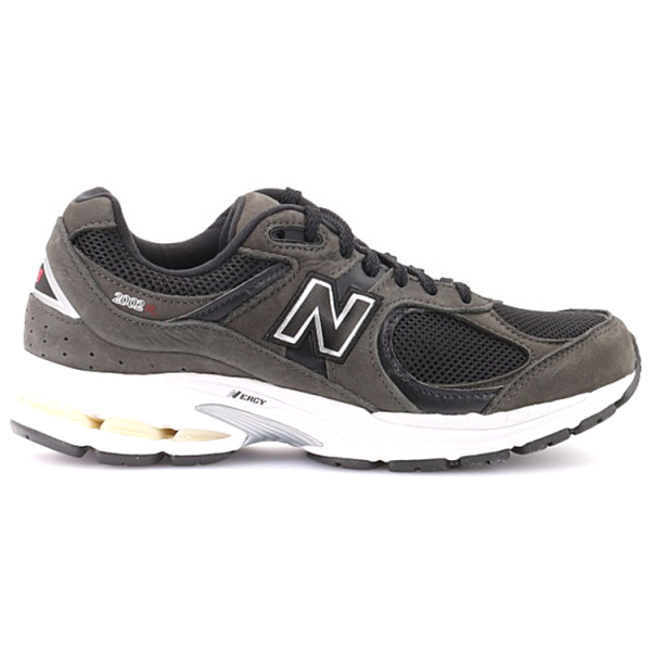 New Balance NB 2002R d