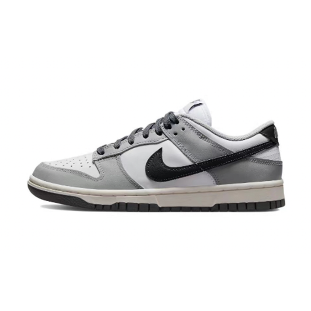 【 】 Nike Dunk Low