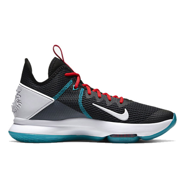 Nike Witness 4