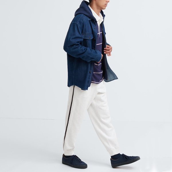 UNIQLO/