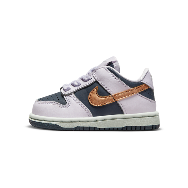 Nike Dunk SE